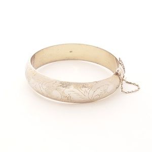 925 Floral Engraving Bangle with Safety Chain